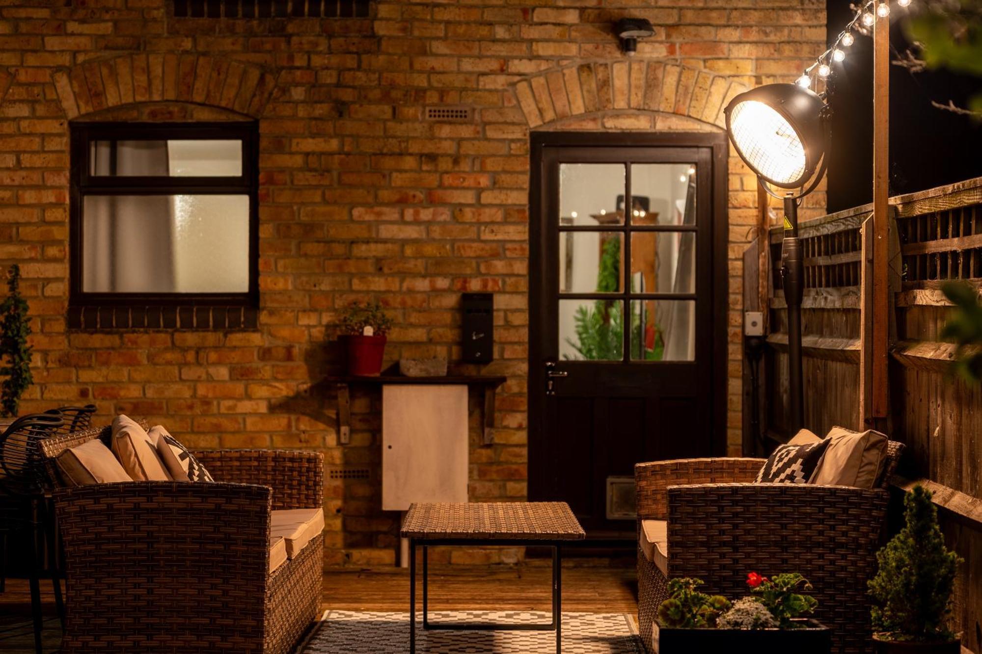Colthorn Farm Cottage By Aryas Properties - Oxford Exterior photo